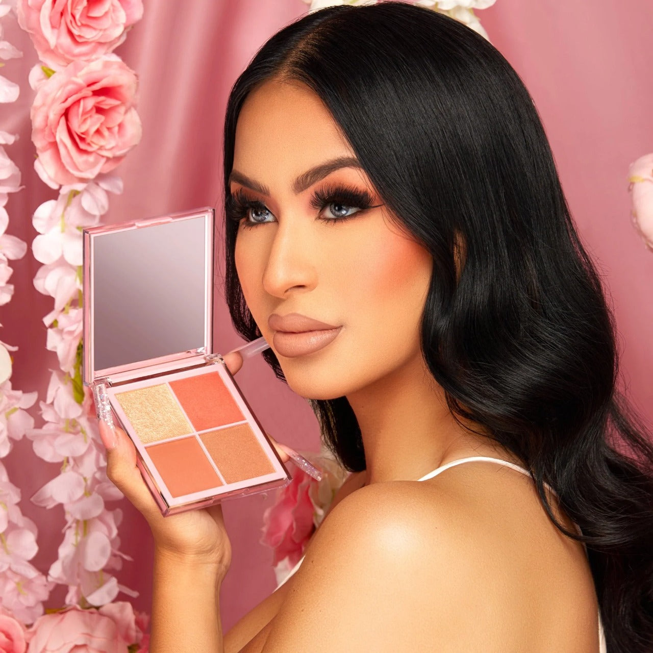 KEEP ME BLUSHIN' NIGHT - Beauty Creations
